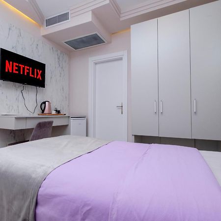 Lavender Airport Hotel Arnavutkoy Ngoại thất bức ảnh