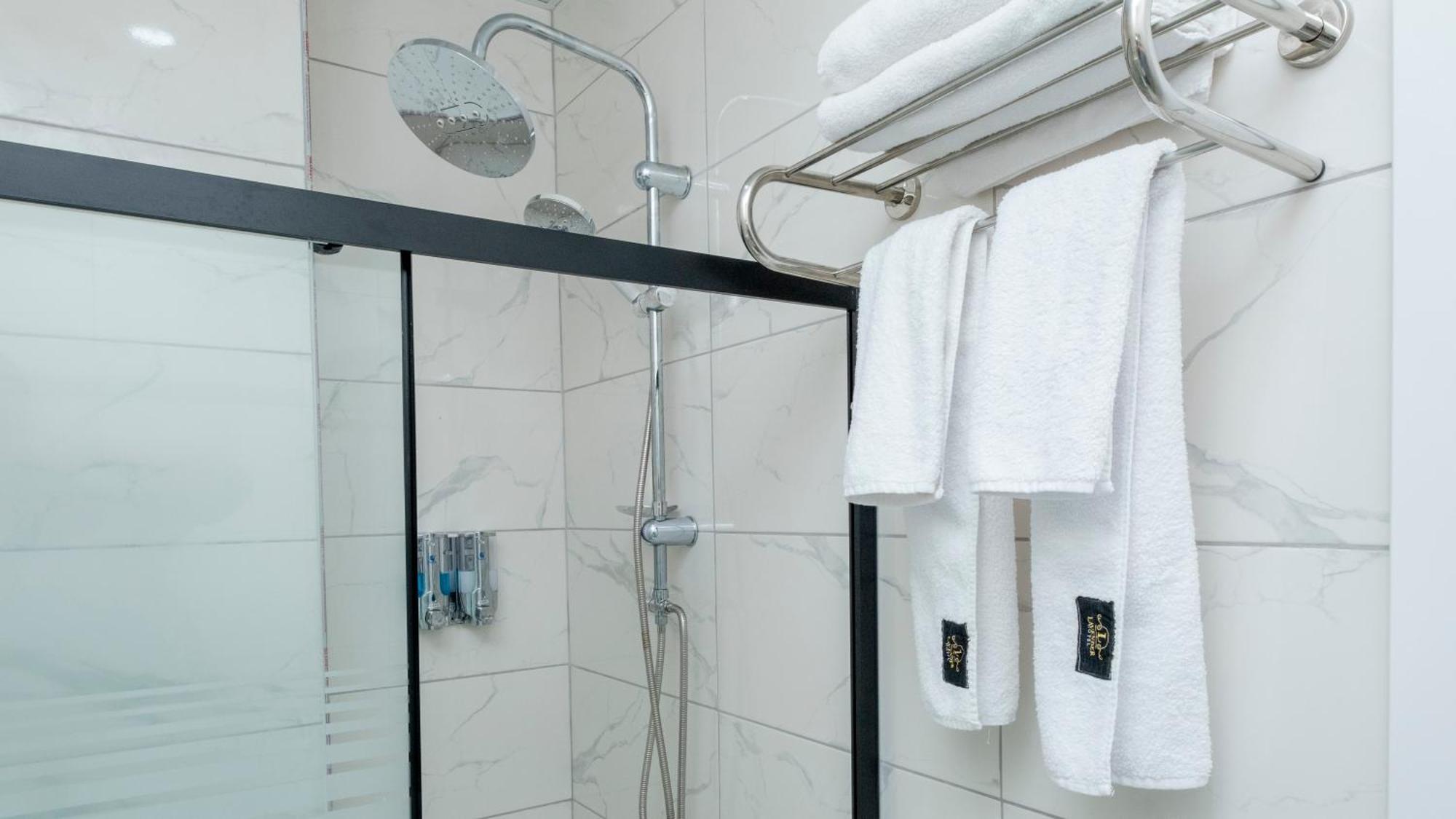 Lavender Airport Hotel Arnavutkoy Ngoại thất bức ảnh