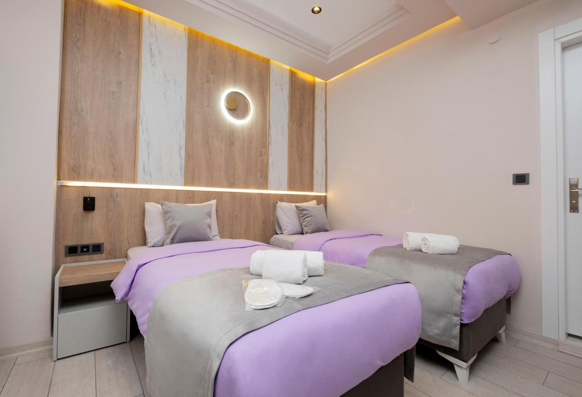 Lavender Airport Hotel Arnavutkoy Ngoại thất bức ảnh