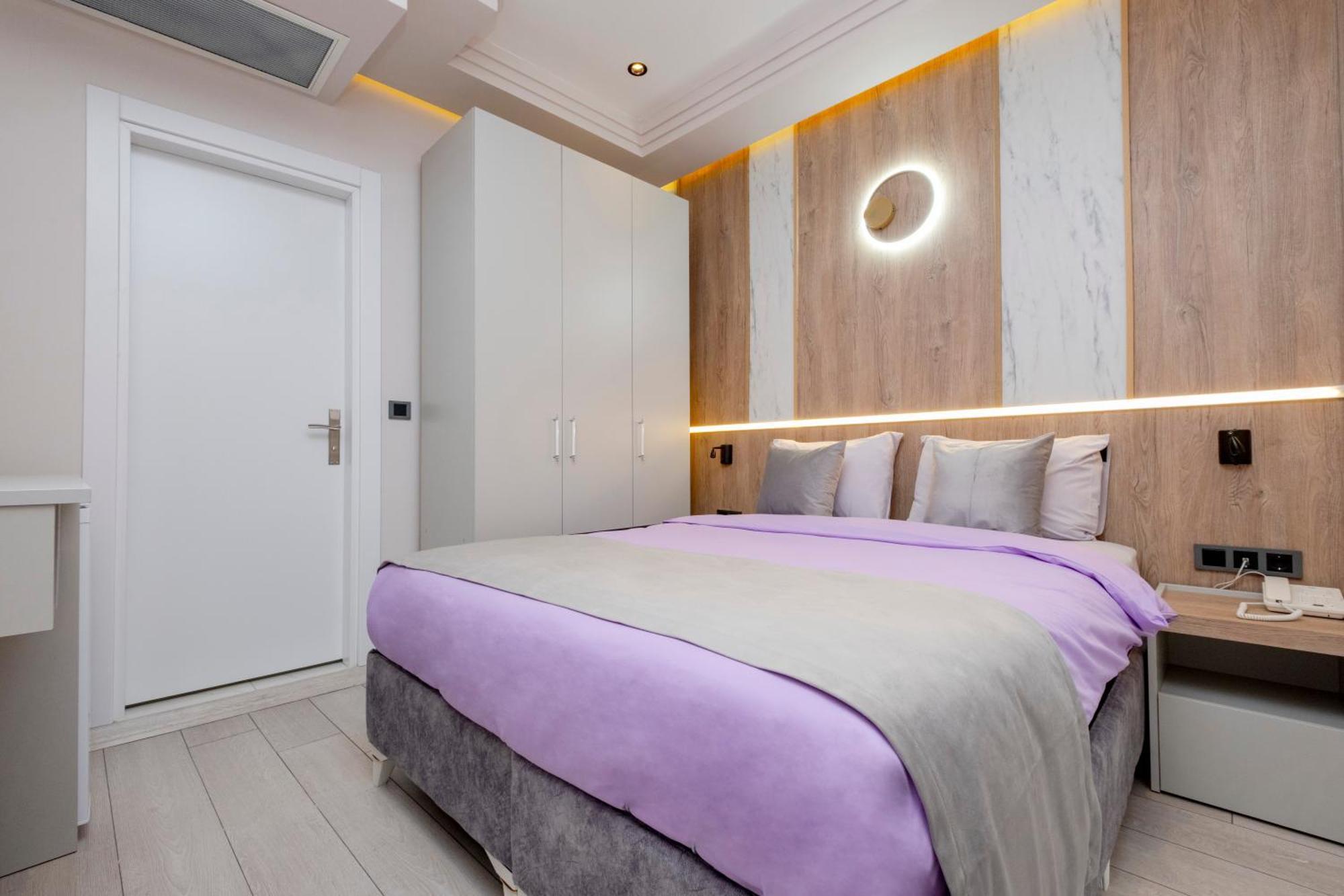Lavender Airport Hotel Arnavutkoy Ngoại thất bức ảnh