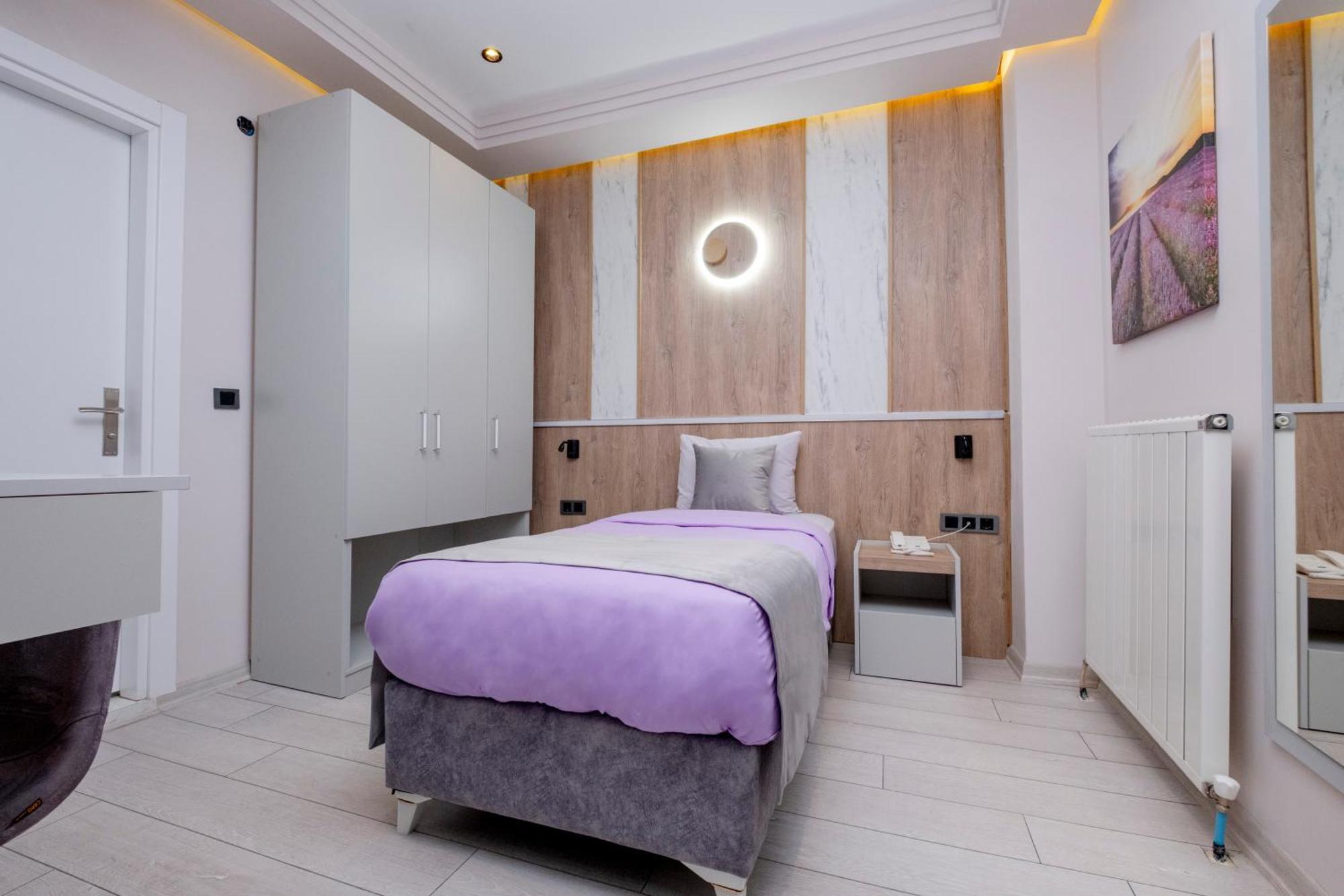 Lavender Airport Hotel Arnavutkoy Ngoại thất bức ảnh